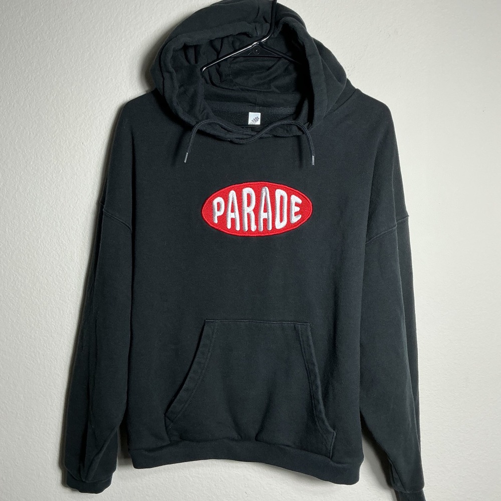 Parade Hoodie Mens Medium Black Embroidered Logo Red Patch Streetwear Pullover‎